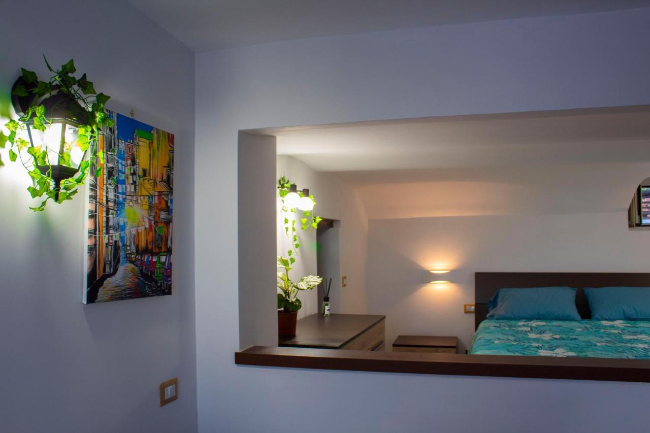 Gregorius Chiringuito Apartment เนเปิลส์ ภายนอก รูปภาพ
