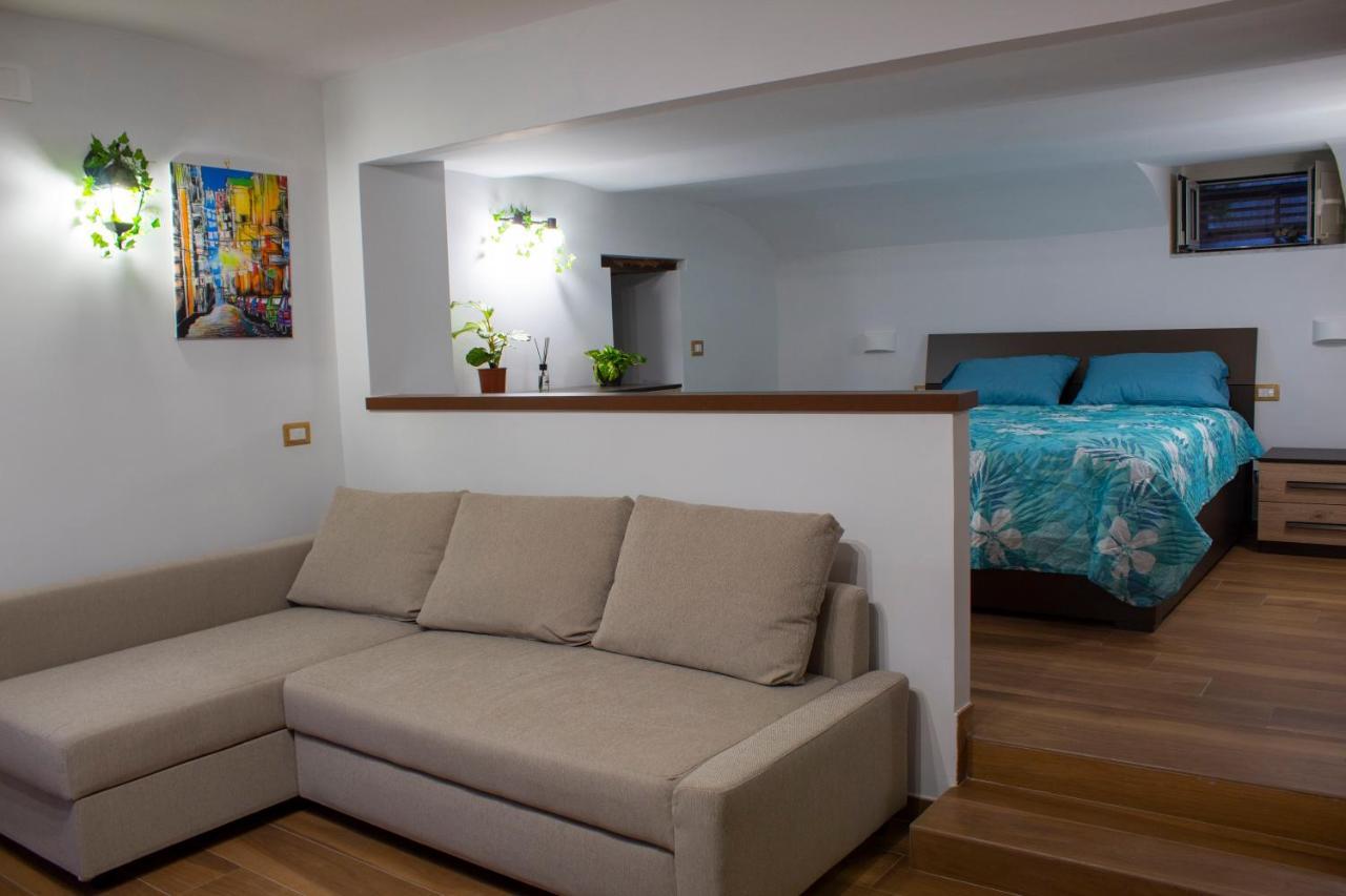 Gregorius Chiringuito Apartment เนเปิลส์ ภายนอก รูปภาพ
