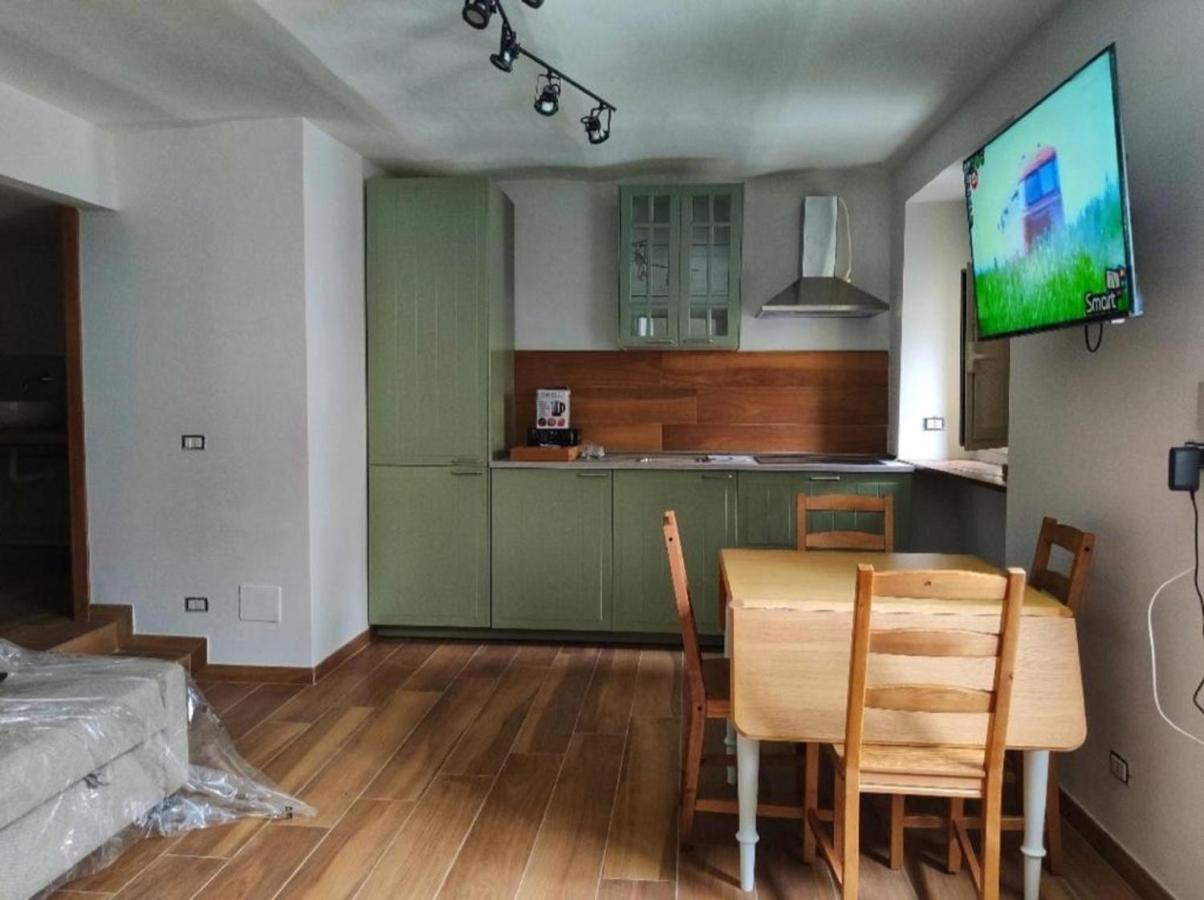 Gregorius Chiringuito Apartment เนเปิลส์ ภายนอก รูปภาพ
